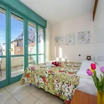 Mit Seeblick Auf Den Luganersee Apartment
