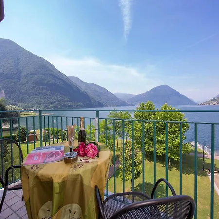 Mit Seeblick Auf Den Luganersee Porlezza